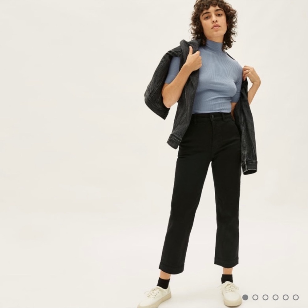 Everlane Straight Leg Crop